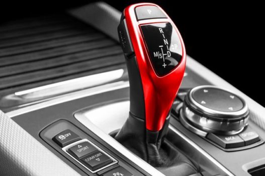 АВТОМОБИЛИ С АВТОМАТИЧЕСКОЙ КОРОБКОЙ ПЕРЕДАЧ АВТОМОБИЛИ С АВТОМАТИЧЕСКОЙ КОРОБКОЙ ПЕРЕДАЧ