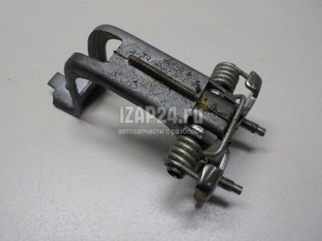 8200751107 УПОР ДВЕРИ RENAULT LOGAN 2005 Г В