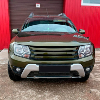 РЕШЕТКА РАДИАТОРА RENAULT DUSTER